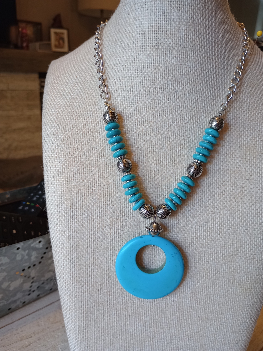 paparazzi Turquoise Disc Pendant Necklace